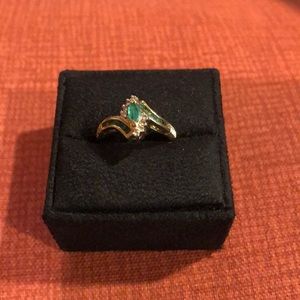 Emerald ring